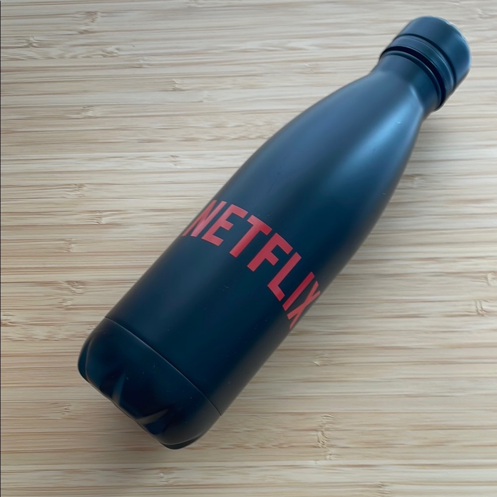 Netflix Matte Black Insulated Bottle